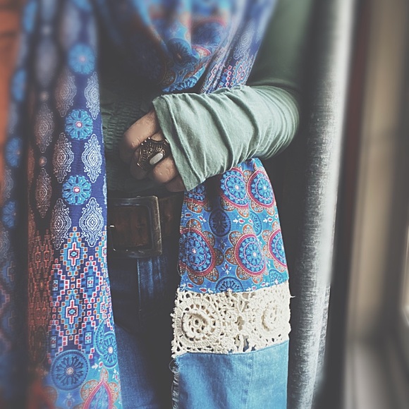 Vintage Spiderwear Design Accessories - OOAK Artisan Denim Flair Raw Hem Wrap - 134” Long Aztec Medallion Scarf